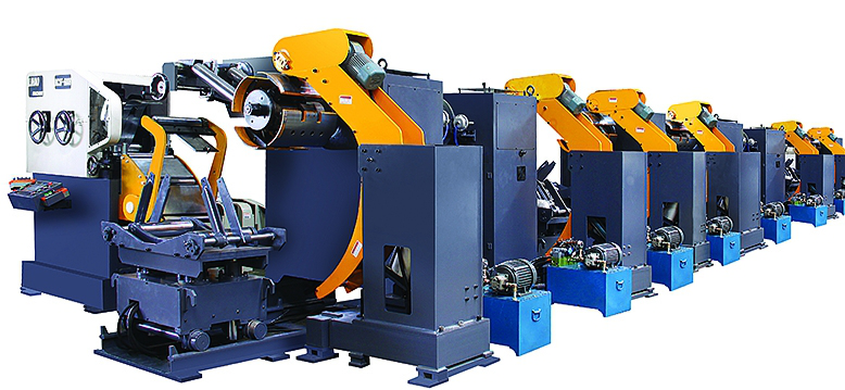 Three in one servo feeder