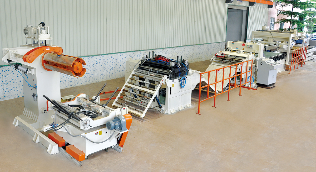 Uncoiler, Straightener And Feeder 3 In 1 Machine With Cutting System Simple Cut To Length Line