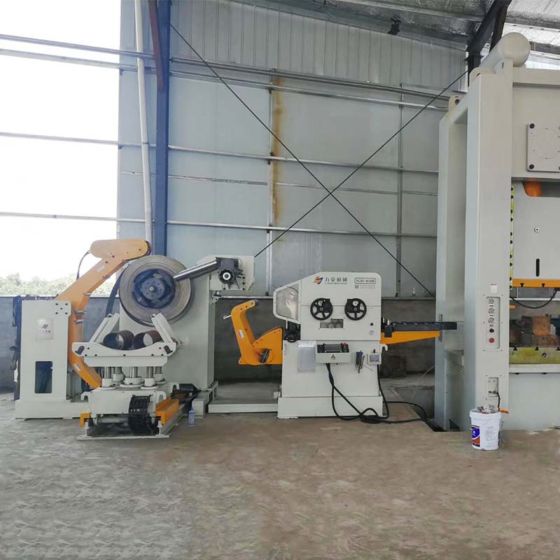 NCSF Type Straightener Feeder & Uncoiler 3 In 1 Feeder For Sheet Thickness: 1.0mm~6.0mm