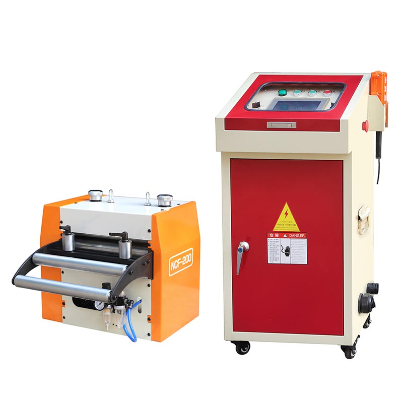New Type NC Servo Roll Feeder Releasing System: Pneumatic Type Thickness: 0.2~2.5mm