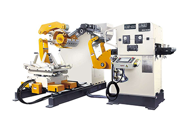 How to choose a suitable three-in-one servo feeder.