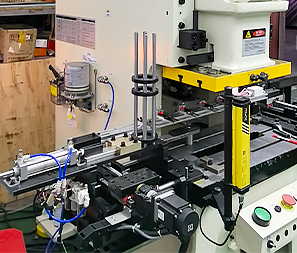 2D Manipulator + Stamping Die(Disc to Lid Blank)